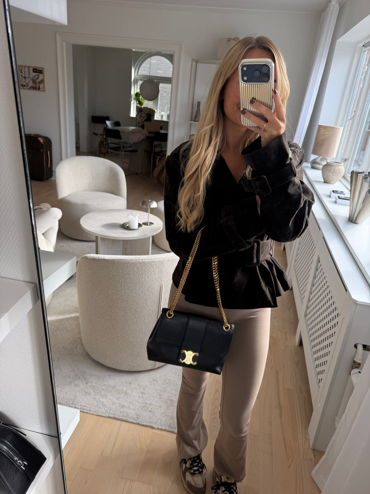 Celine Triomphe College – Black