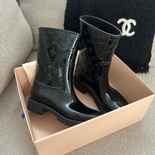 Louis Vuitton Monogram Drops Flat Half Boot