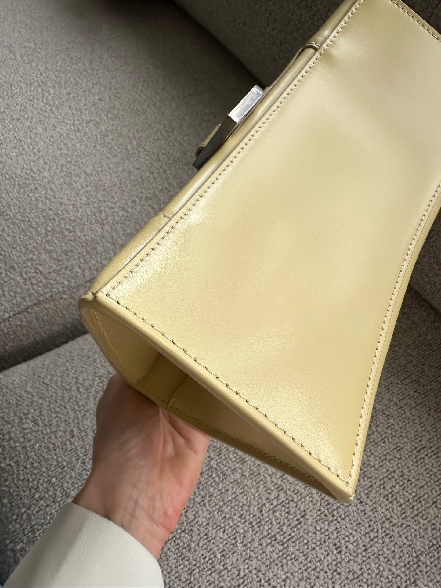 Balenciaga Hourglass bag - Butter Yellow