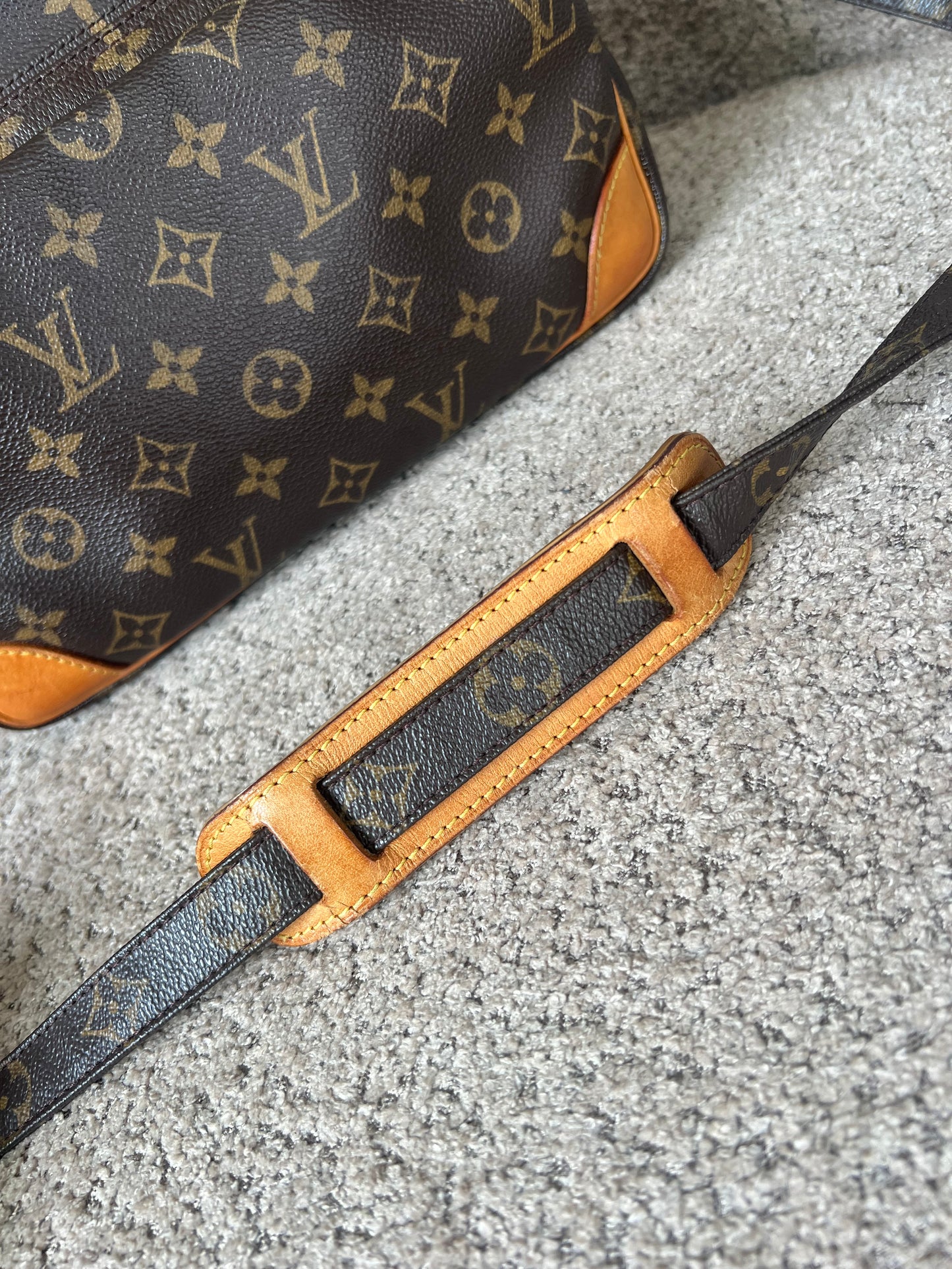 Bestillingsvare - Louis Vuitton Nile