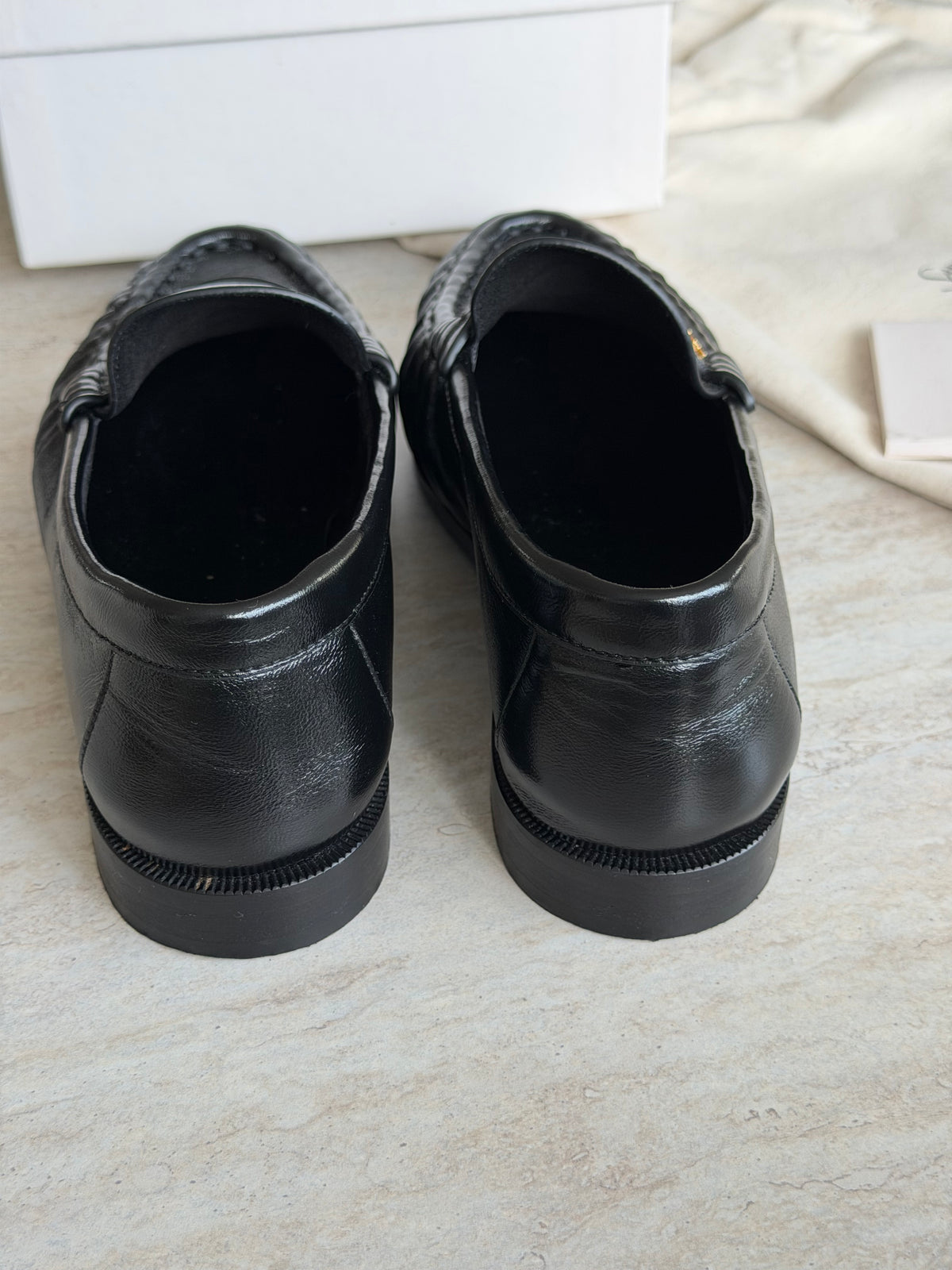 Saint Laurent Le Loafer Cassandre – Black / Gold