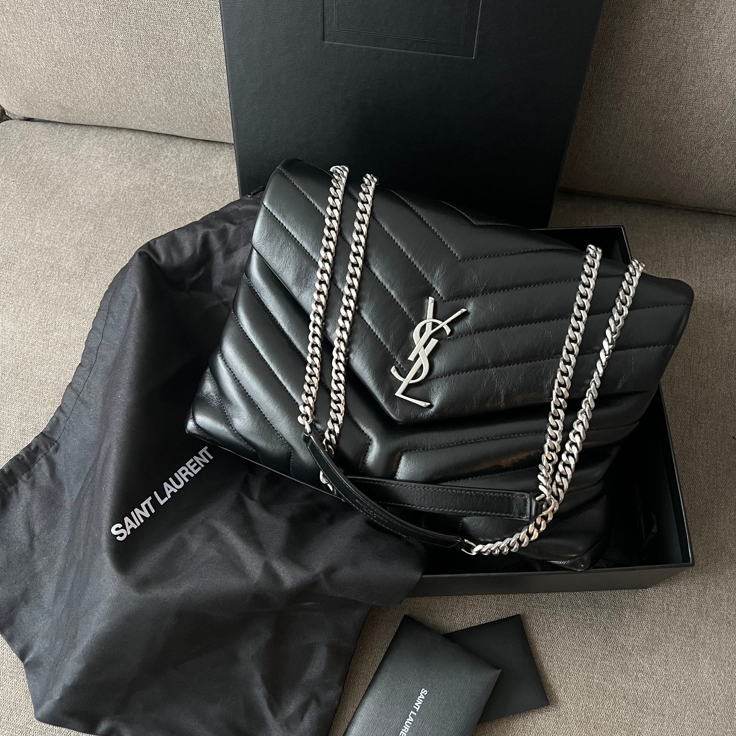 Saint Laurent Loulou Medium