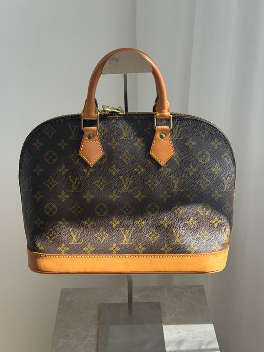 Louis Vuitton Alma PM – Monogram Canvas