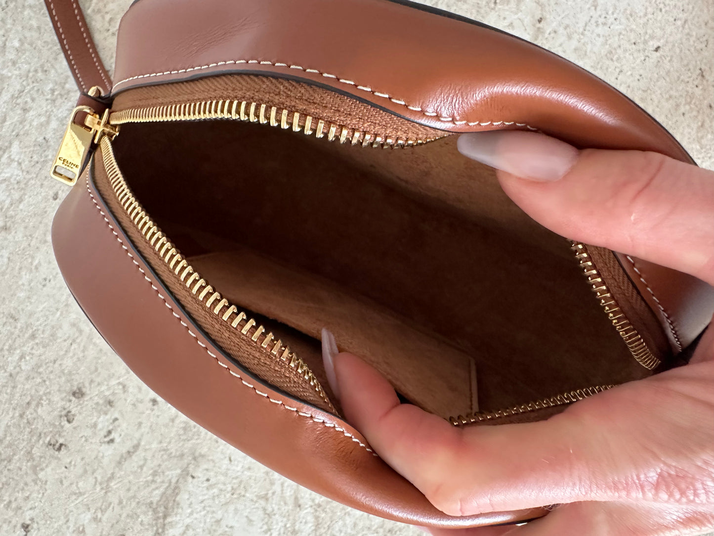 Celine Triomphe Oval bag - Tan