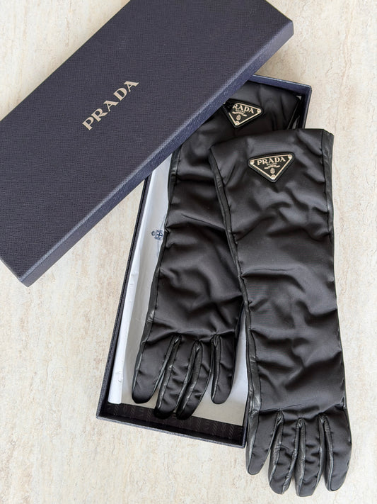 PRADA Long Nylon & Nappa Gloves – Black / Size 7½