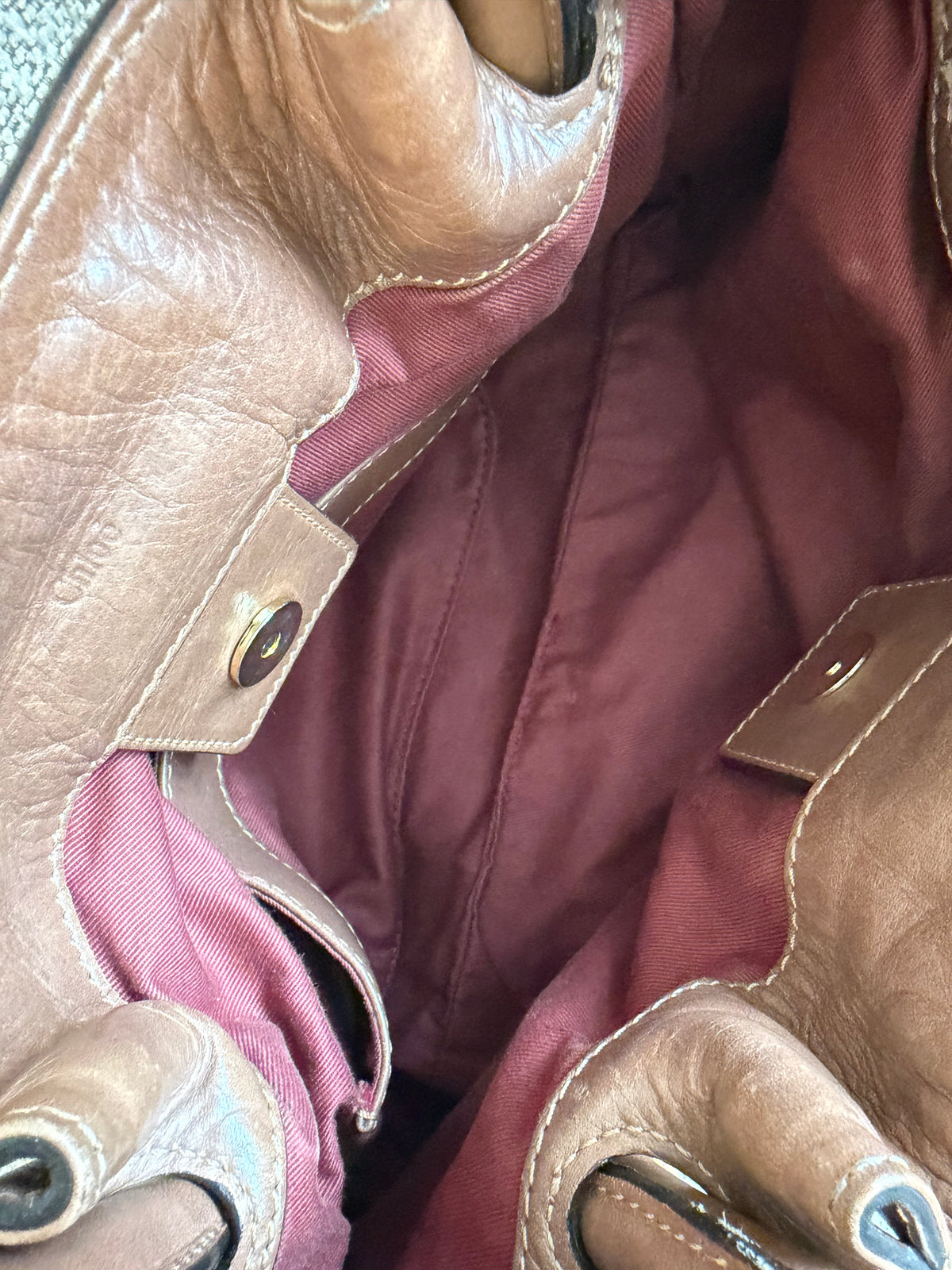 Chloé Brown Leather Handbag – Gold Hardware