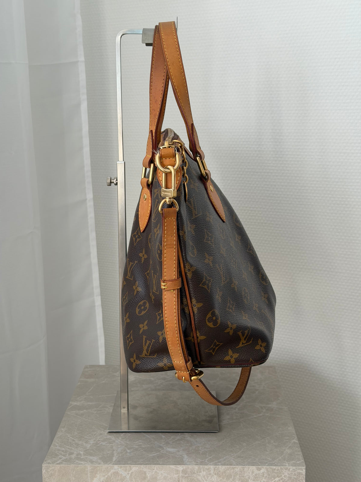 Louis Vuitton Palermo MM – Monogram