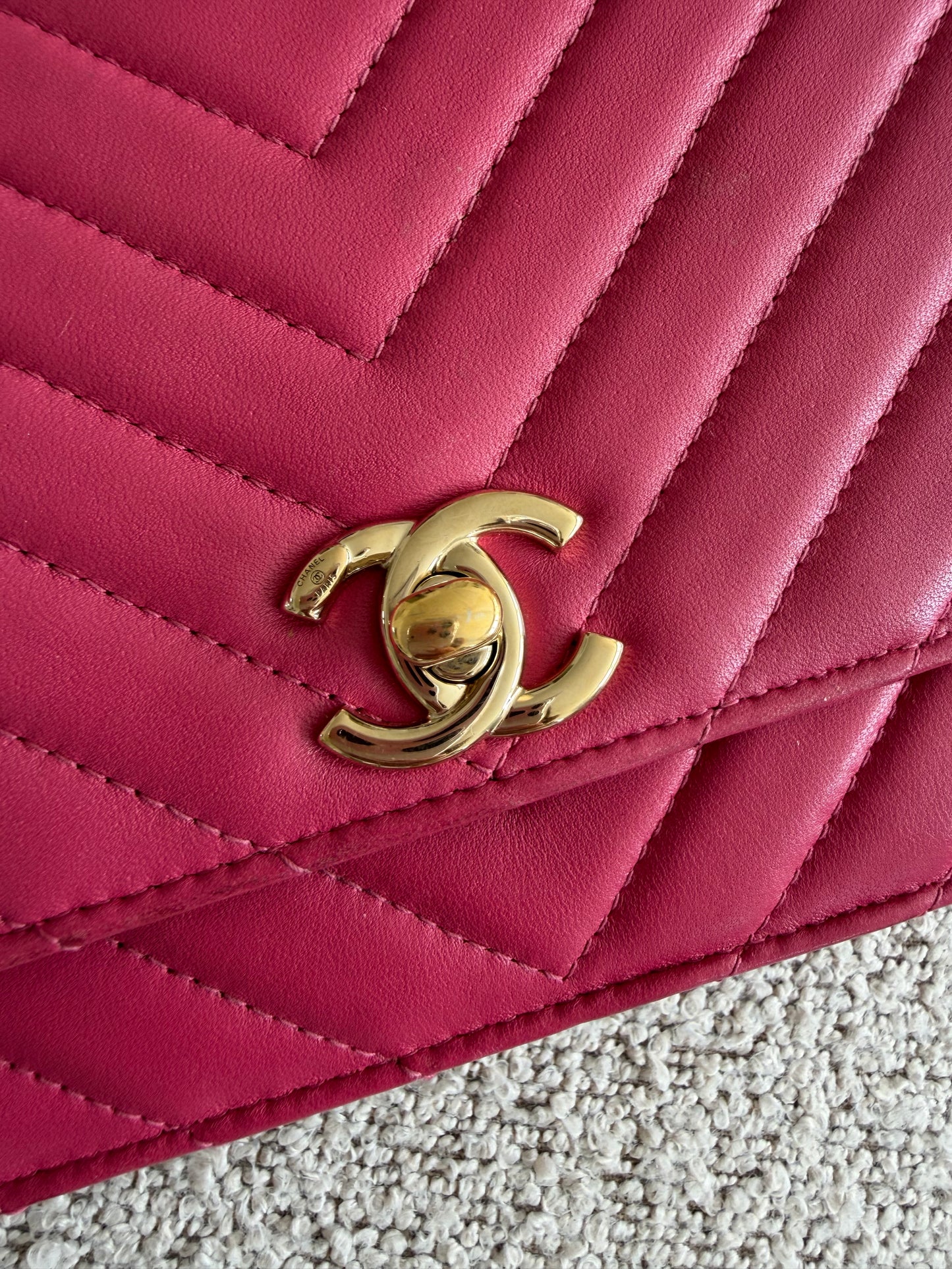 Chanel Trendy Chevron Wallet on Chain – Pink Lambskin
