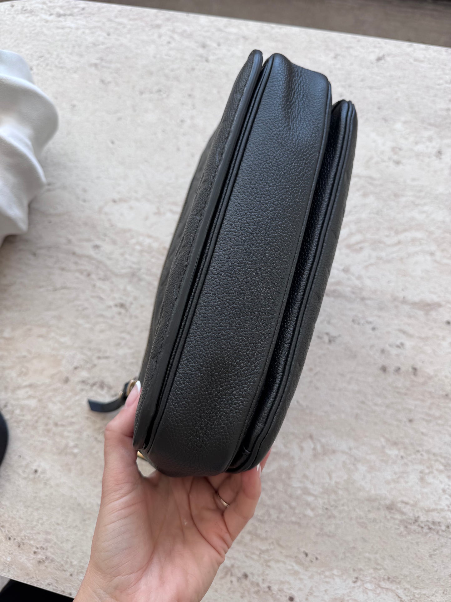 Louis Vuitton Black Metis