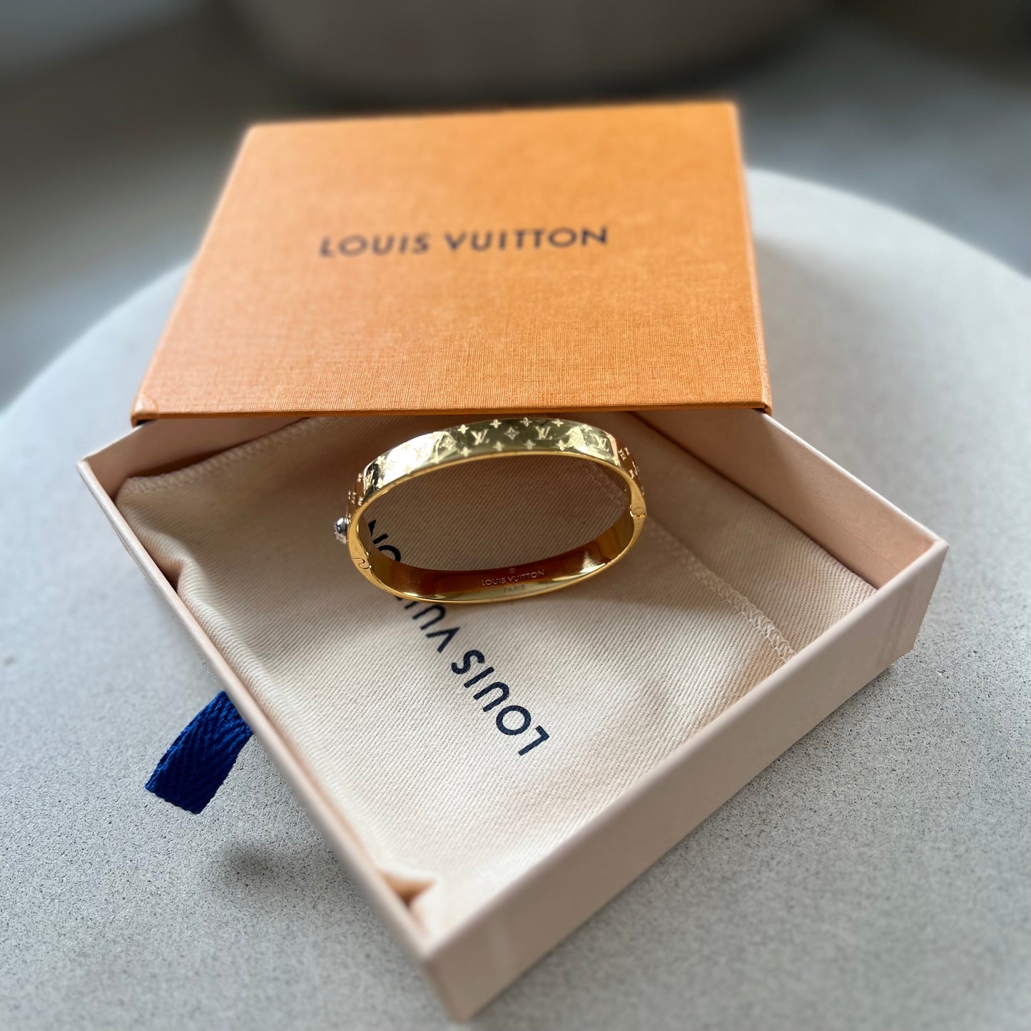 Louis Vuitton Armbånd Nanogram Cuff