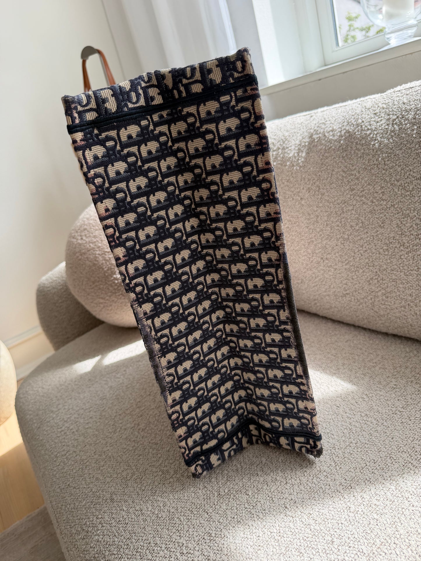 Christian Dior Book Tote Large – Blue Oblique