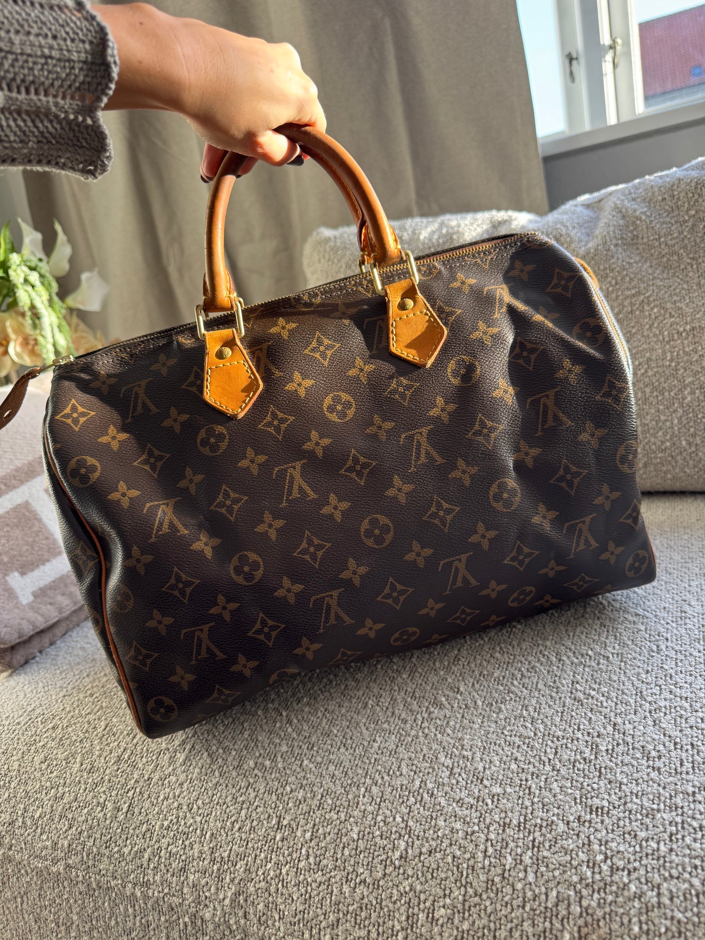 Louis Vuitton Speedy 35 monogram