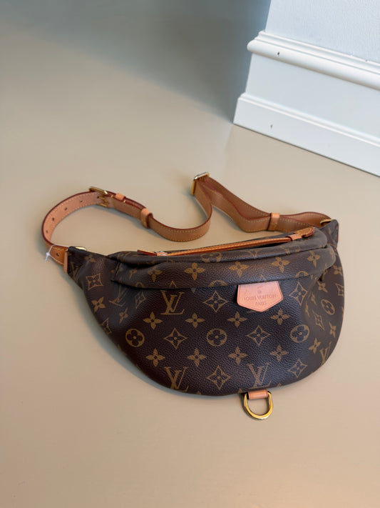 Louis Vuitton Monogram Bumbag