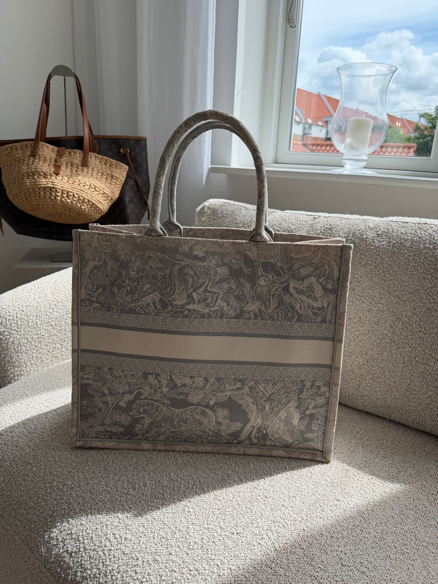 Christian Dior Book Tote Large – Grey Toile de Jouy