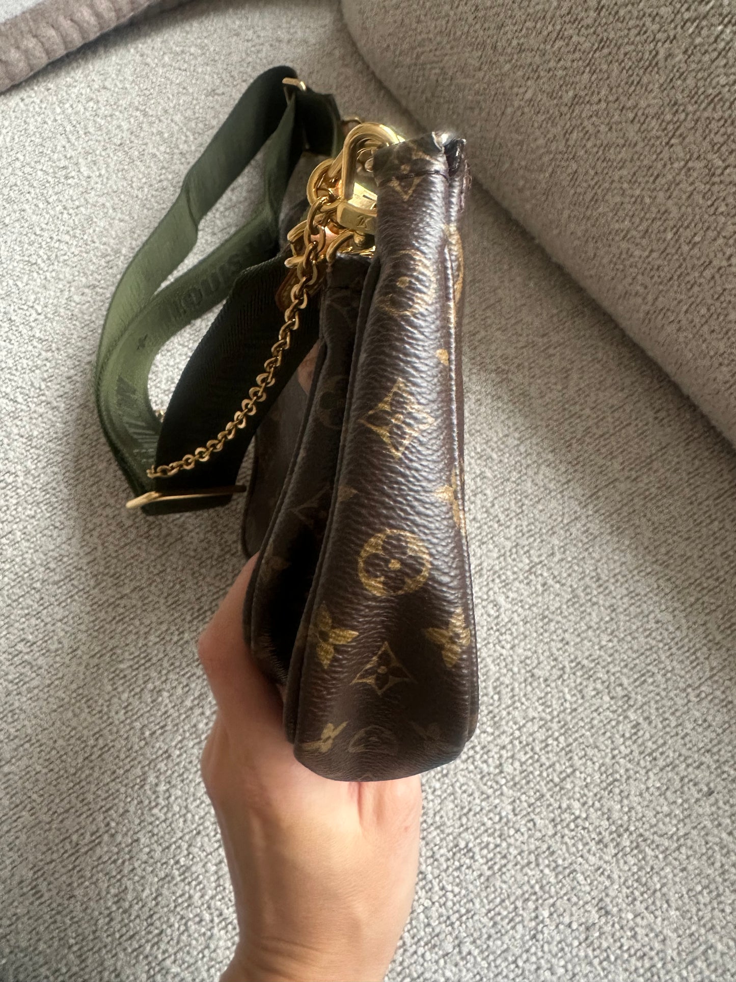 Louis Vuitton Multi Pochette Accessoires Monogram Canvas