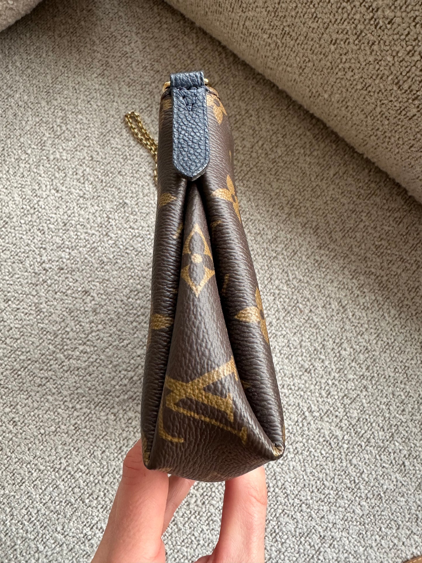 Louis Vuitton Pallas Clutch - Monogram Canvas/Marine