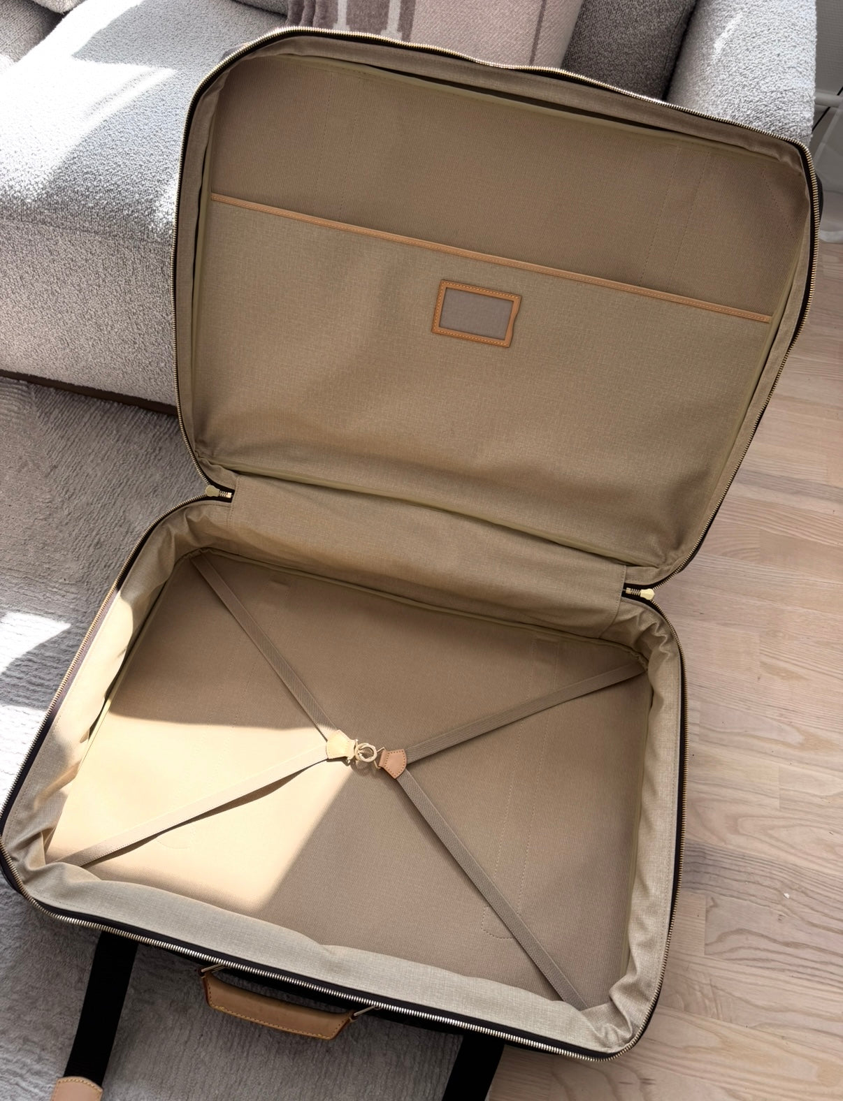 Louis Vuitton Pegase Monogram Rejsekuffert – Collectors Item