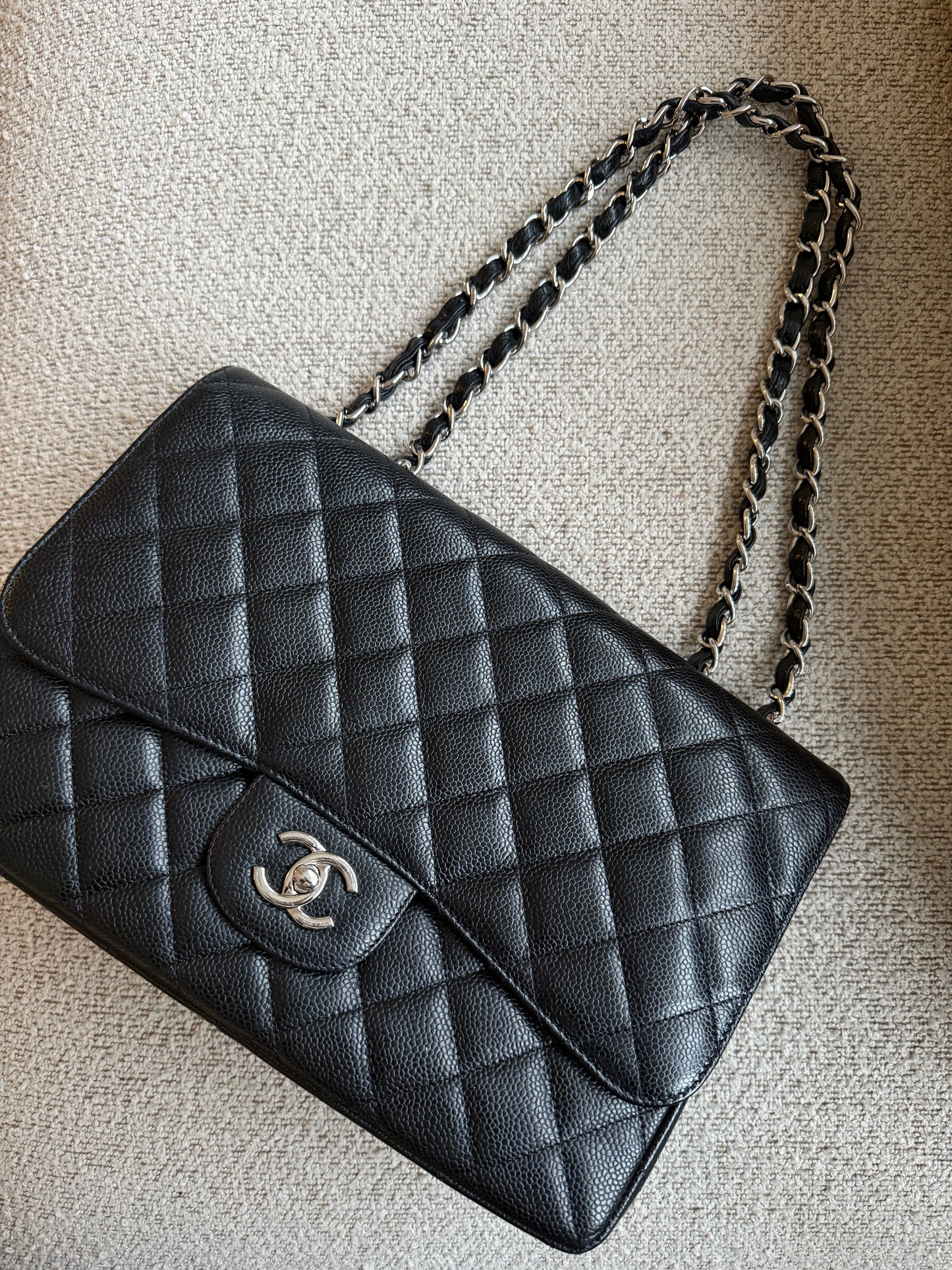 Chanel Jumbo single flap bag