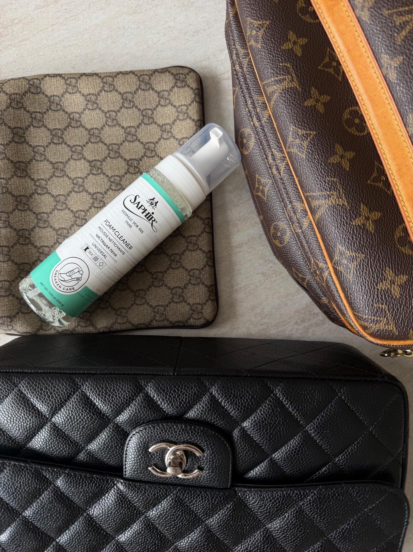Saphir Foam Cleaner – Universal Bag Cleaner 200 ml