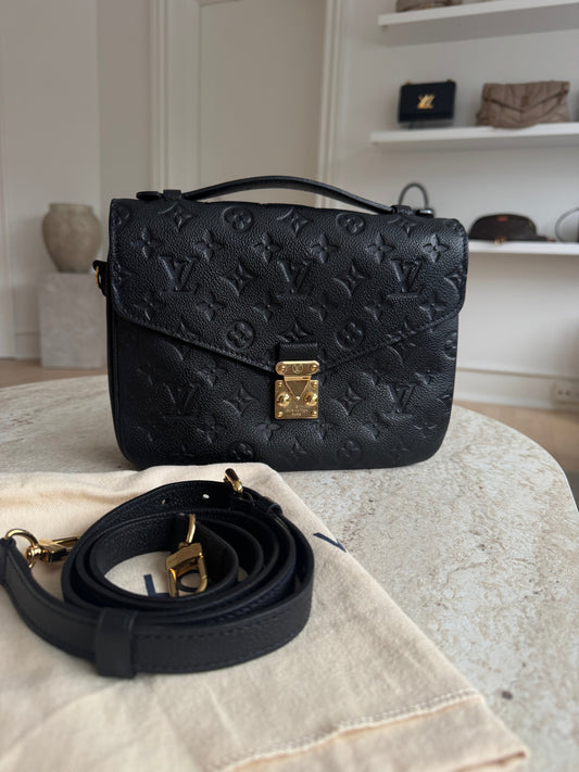 Louis Vuitton Black Metis