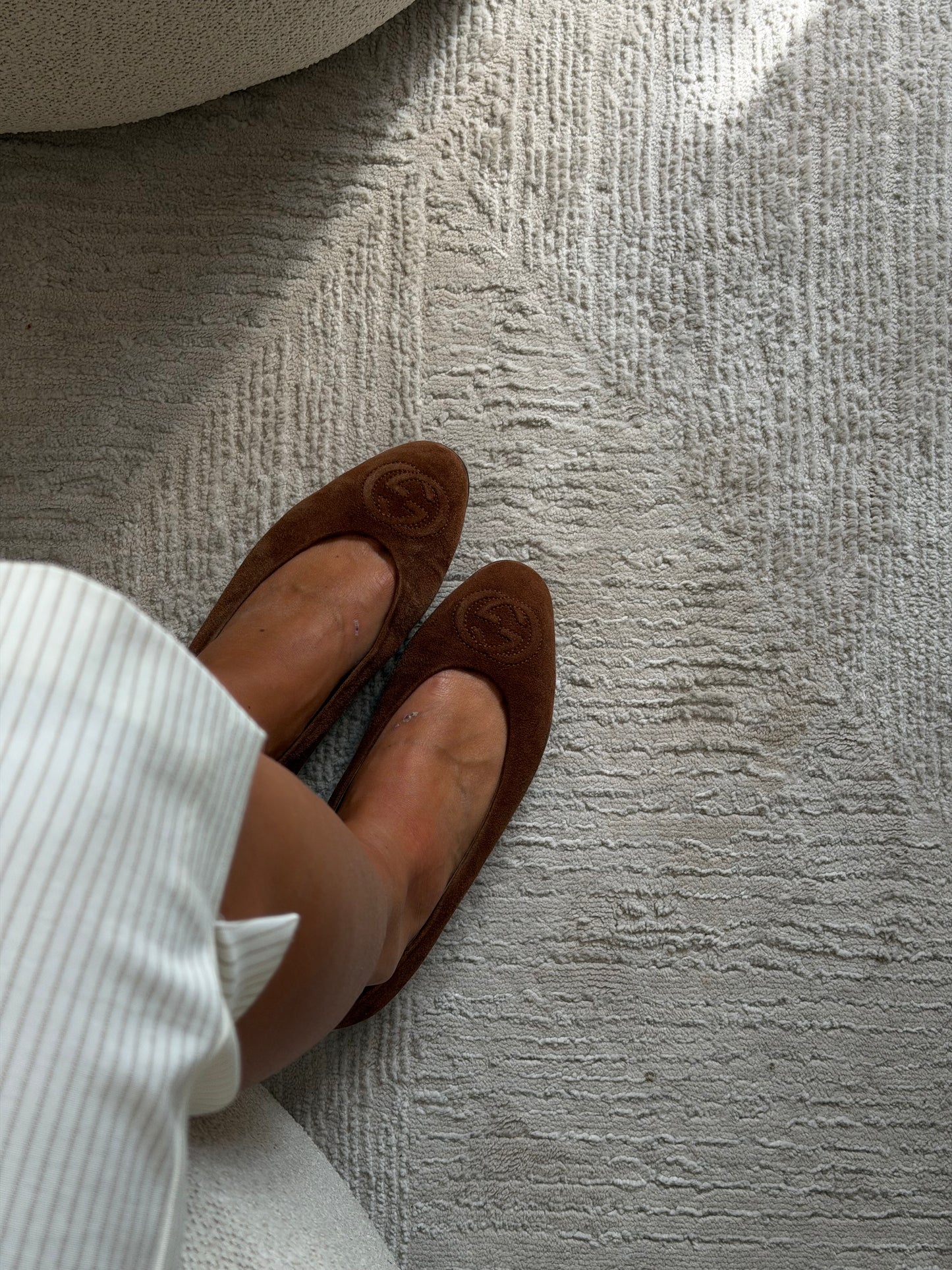 Gucci Suede Ballet Flats – Brown