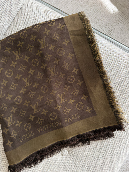 Louis Vuitton Monogram Shine Shawl – Brown/Gold