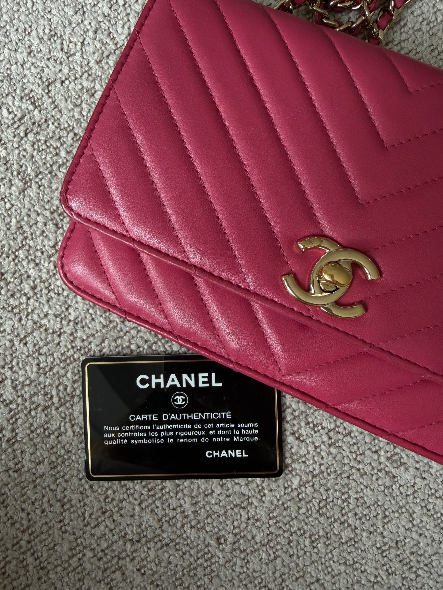 Chanel Trendy Chevron Wallet on Chain – Pink Lambskin