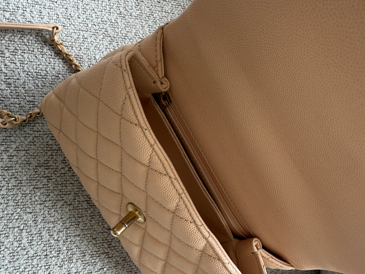 Chanel Caviar Lizard