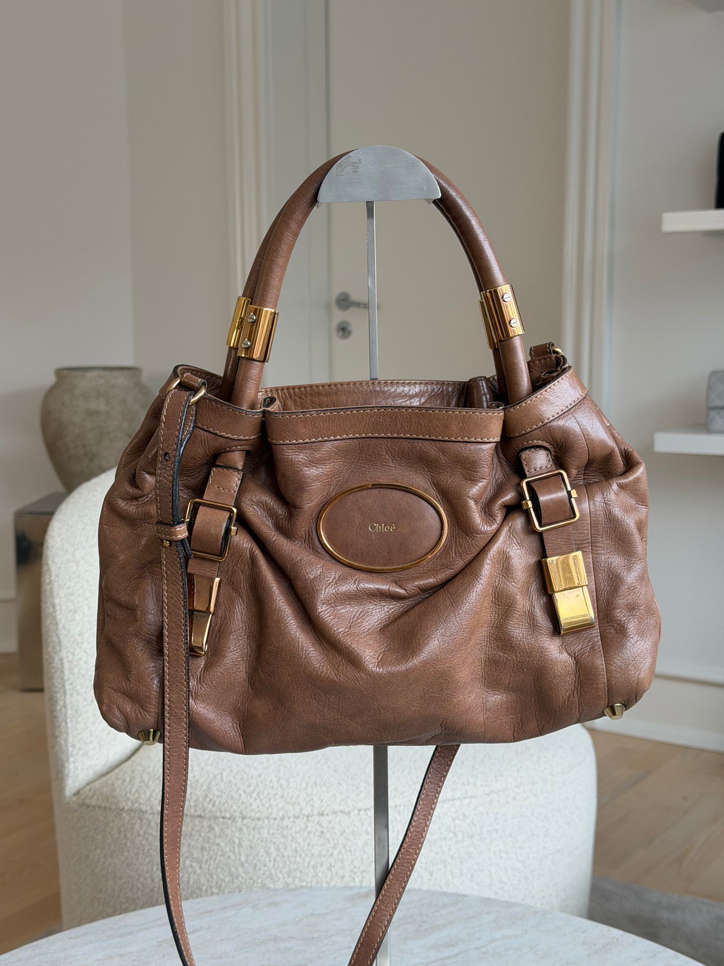 Chloé Brown Leather Handbag – Gold Hardware