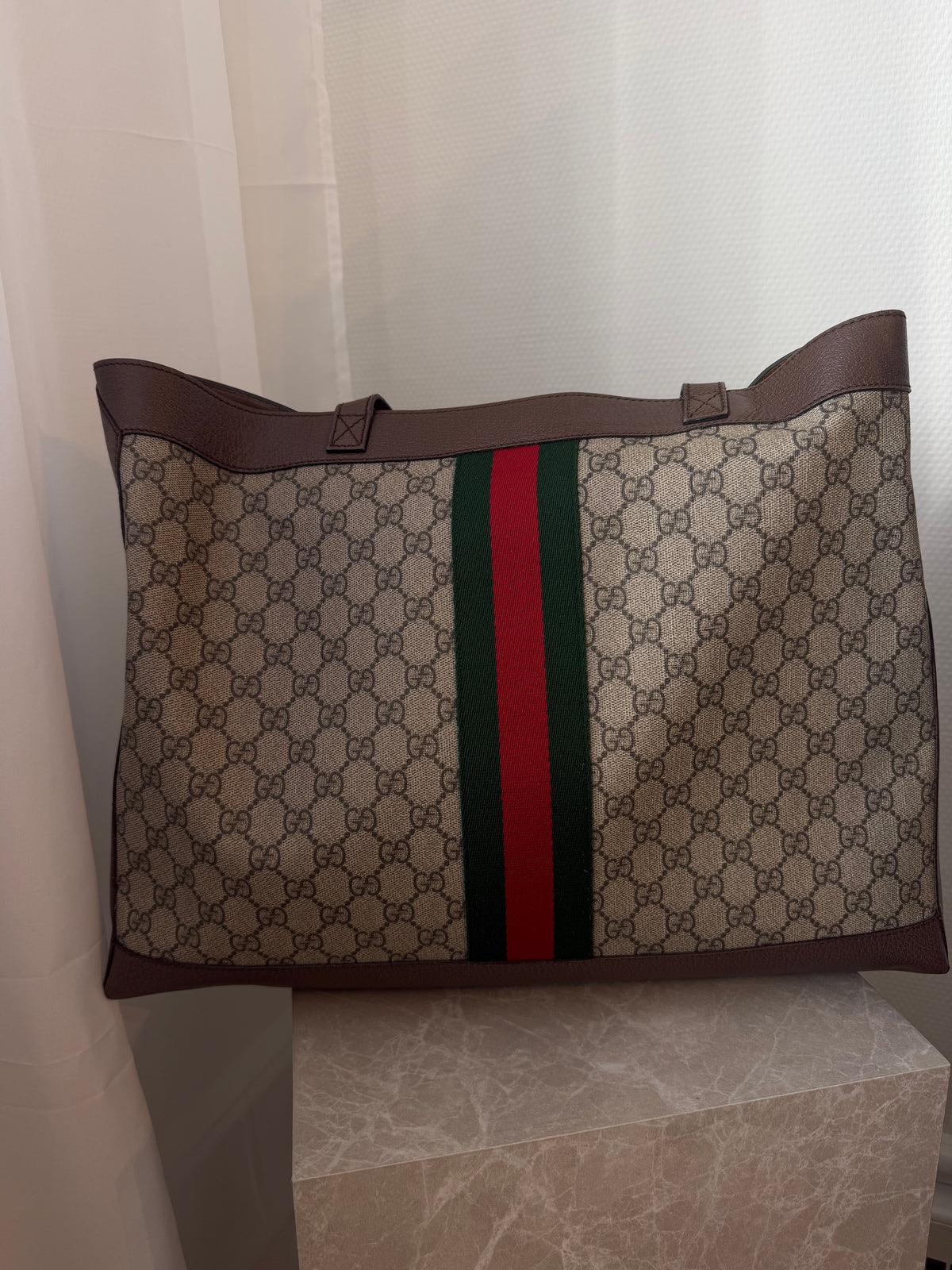 Gucci GG Supreme Tote
