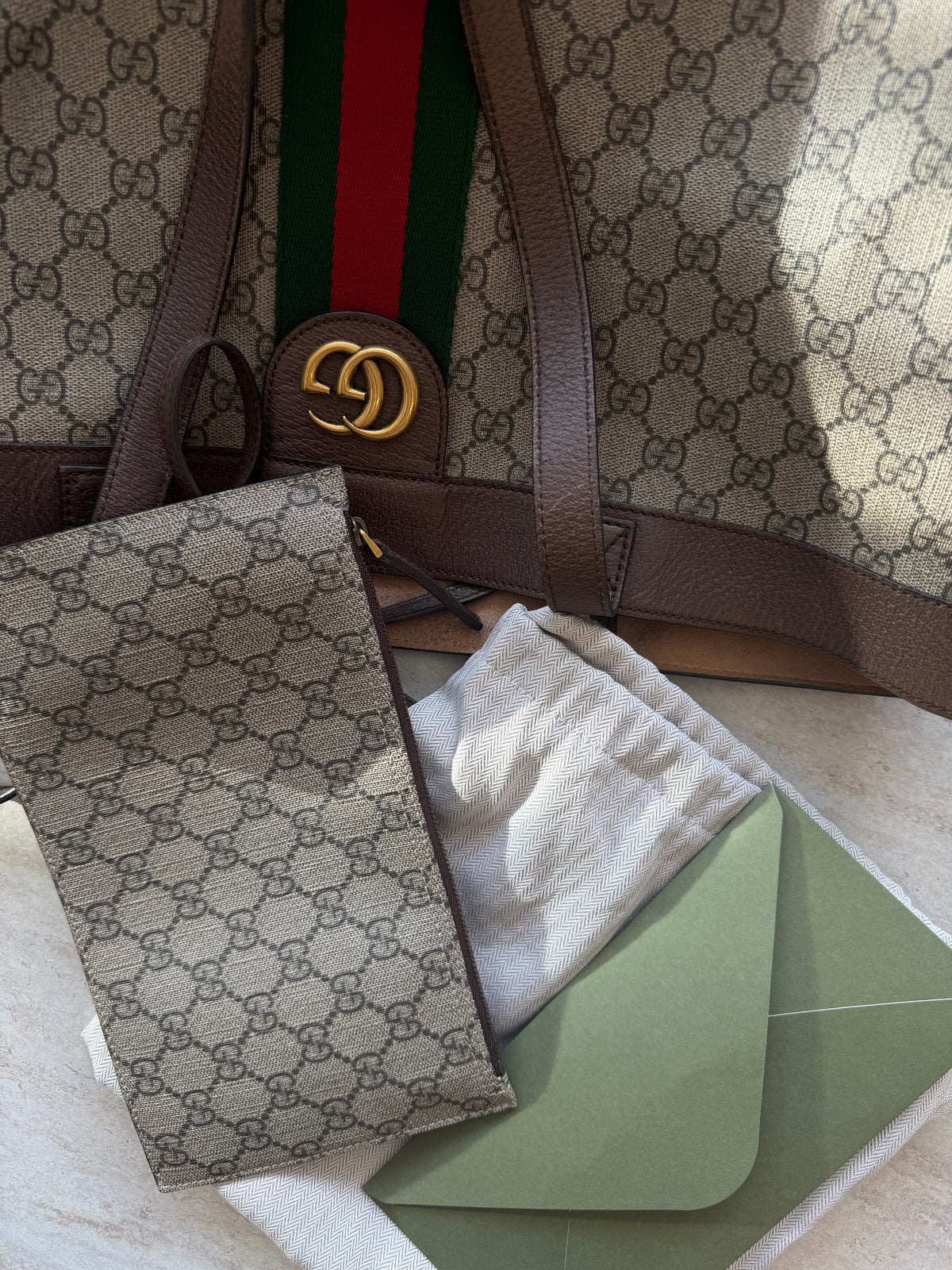 Gucci GG Supreme Tote