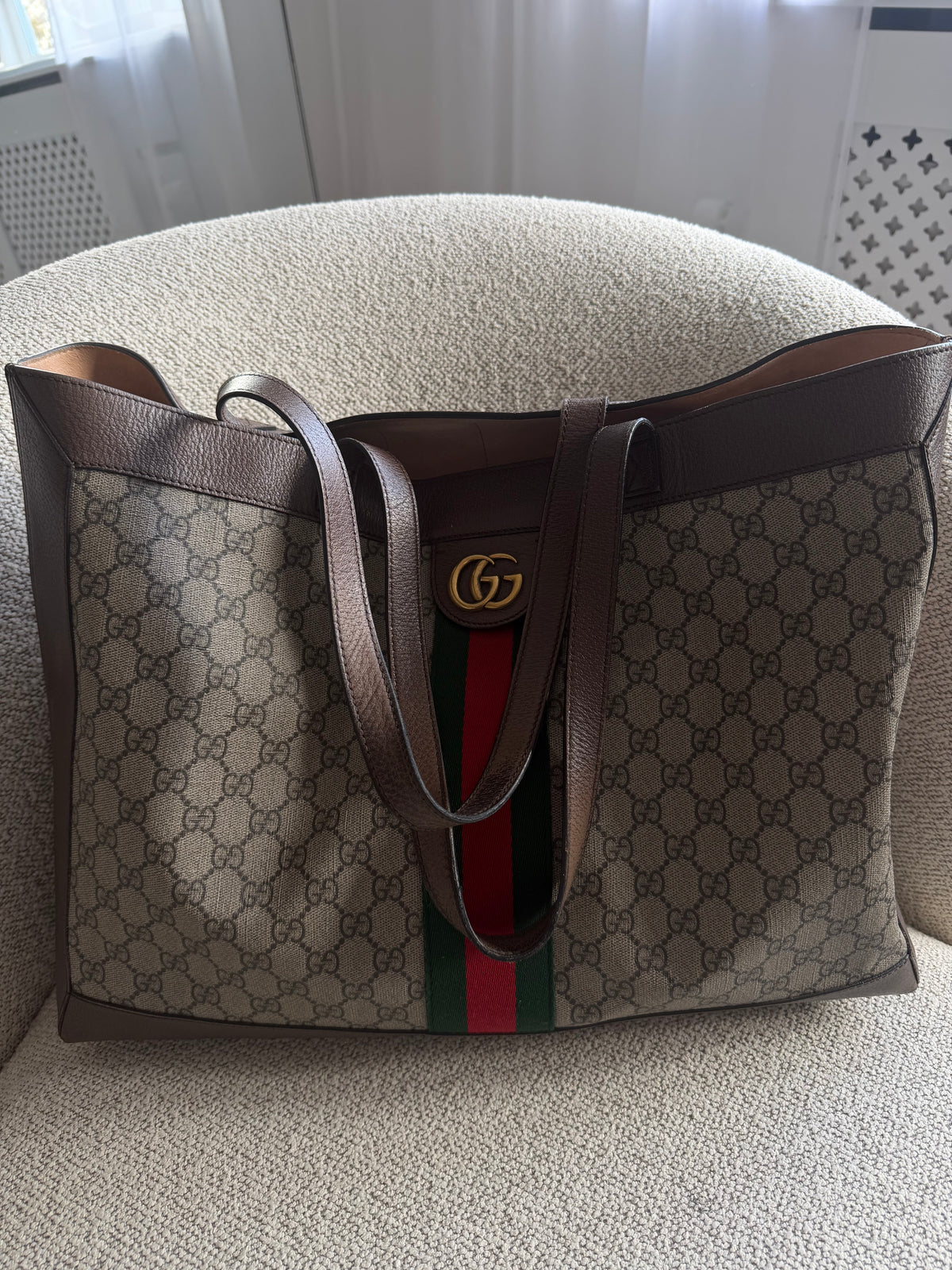 Gucci GG Supreme Tote