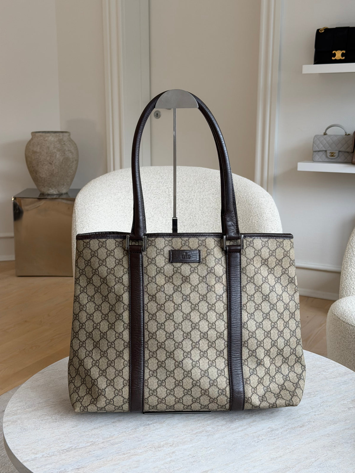 Gucci GG Supreme Joy Vertical Tote – Beige / Brown