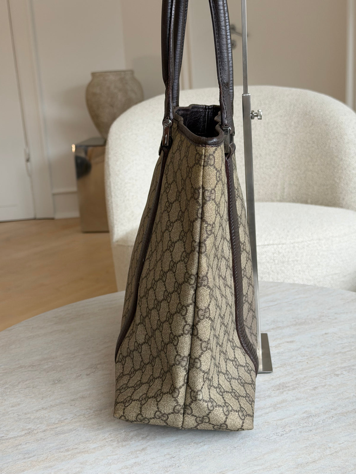 Gucci GG Supreme Joy Vertical Tote – Beige / Brown